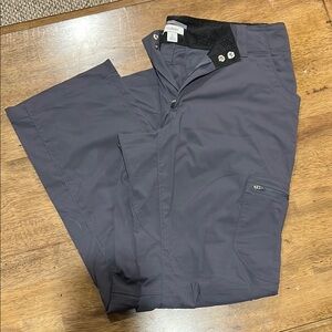 LL Bean Gray Cargo Pants